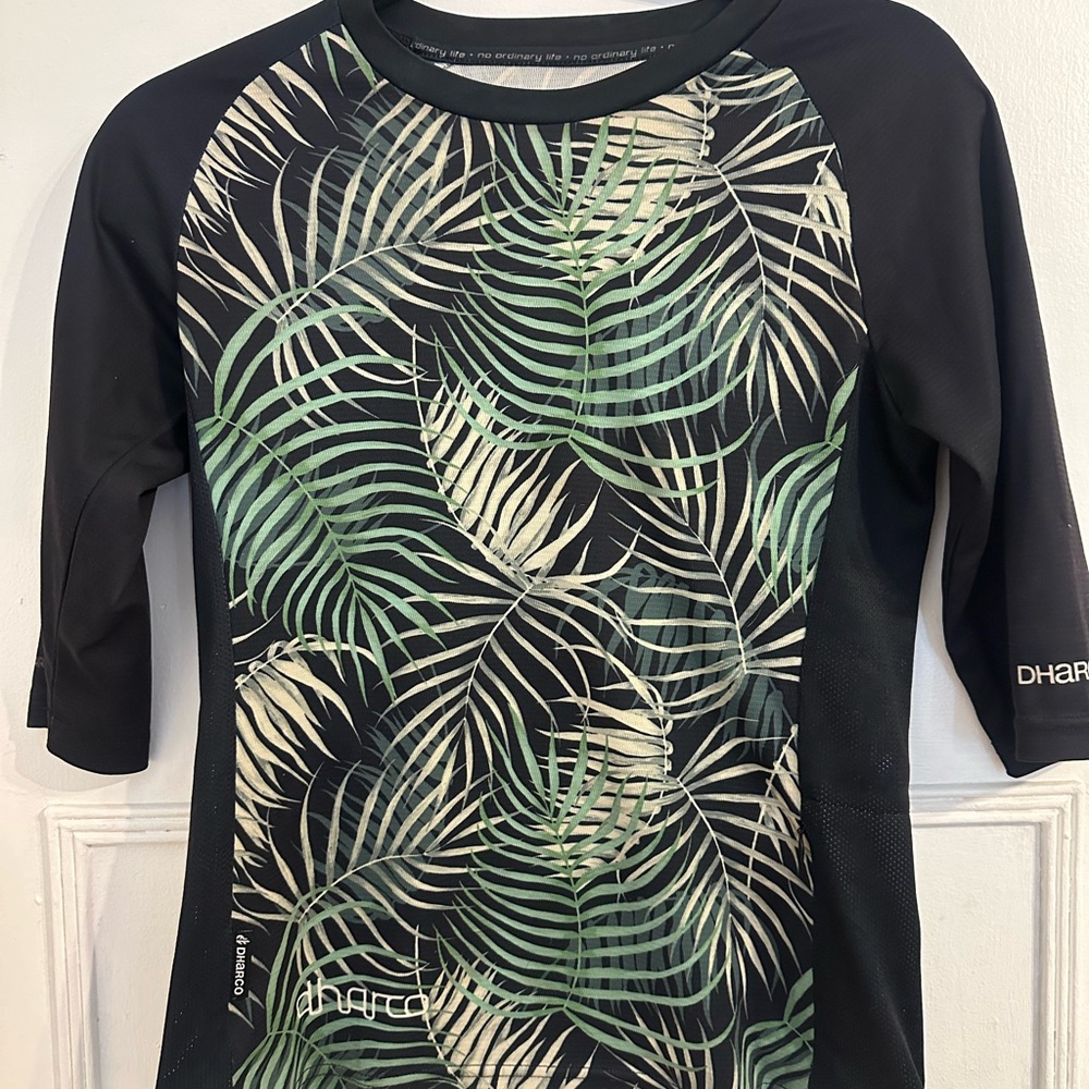 Dharco Women's Tropical Jersey - Black and Green XS